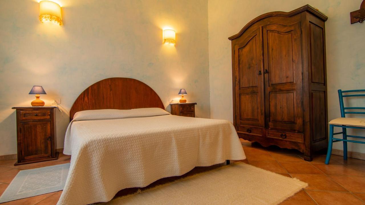 Agriturismo Carrucana Martis Eksteriør billede